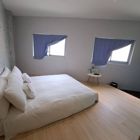 King Wow Inn Tainan Exterior foto