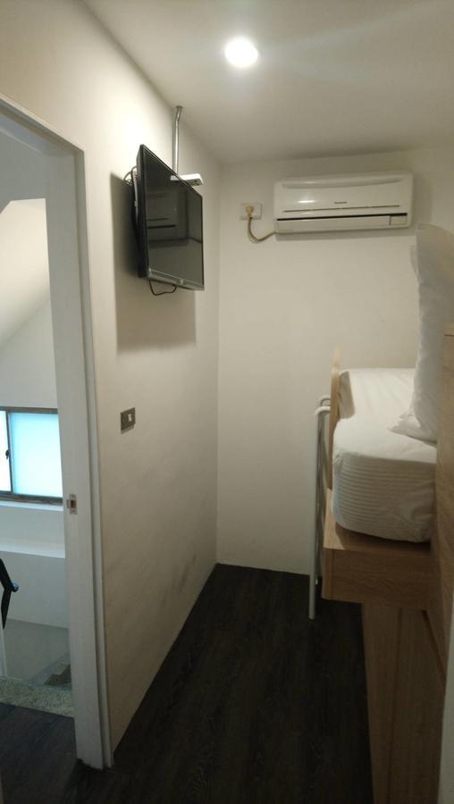 King Wow Inn Tainan Exterior foto